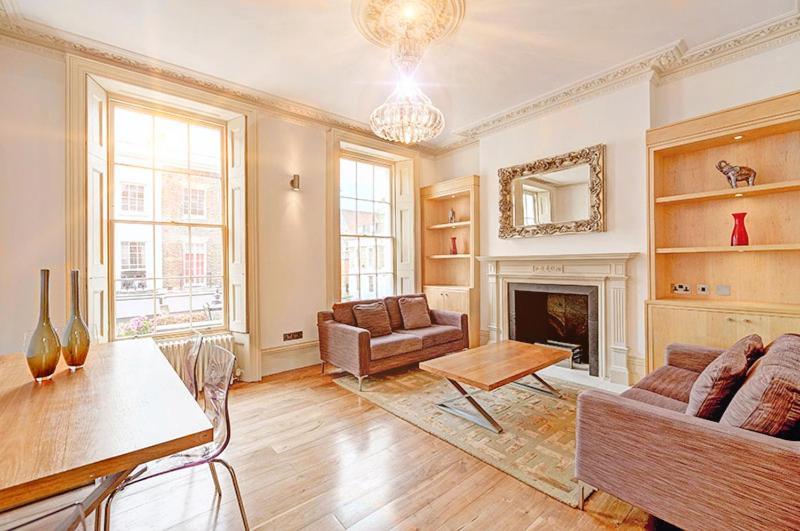 ロンドンLuxury Massive Townhouse By Harrodsアパートメント エクステリア 写真