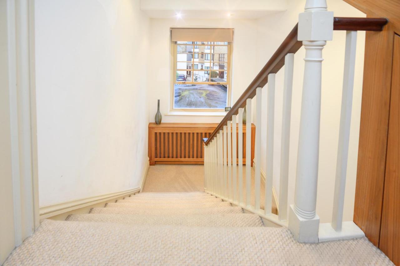 ロンドンLuxury Massive Townhouse By Harrodsアパートメント エクステリア 写真